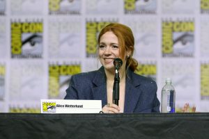 Alice Wetterlund at the COMIC-CON INTERNATIONAL: SAN DIEGO 2025 for Season 4 of RESIDENT ALIEN |  ©2025 USA Network/David Yeh