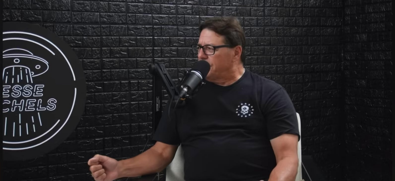 Mario Woods’ fascinating encounter with alien beings