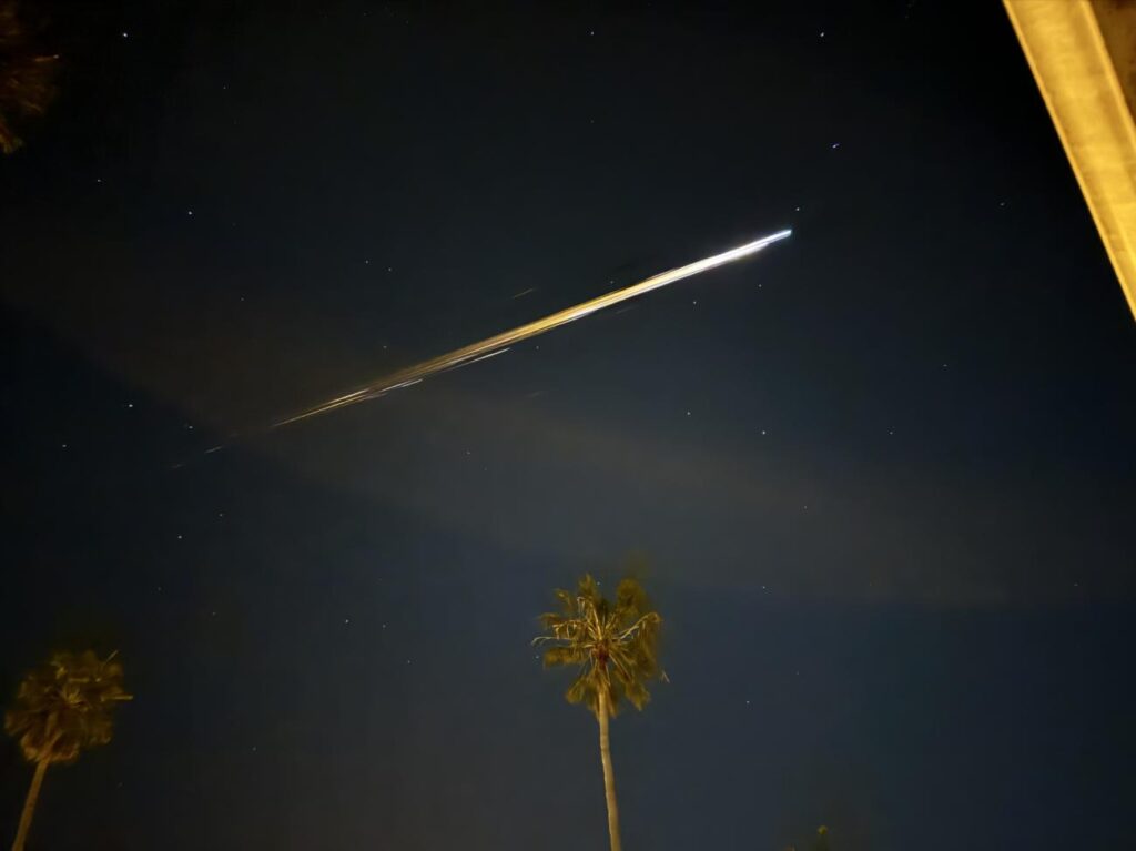 Space debris that looks like a meteor in the night sky