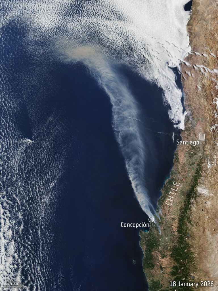 Smoke plumes from Chile wildfires seen by Sentinel-3