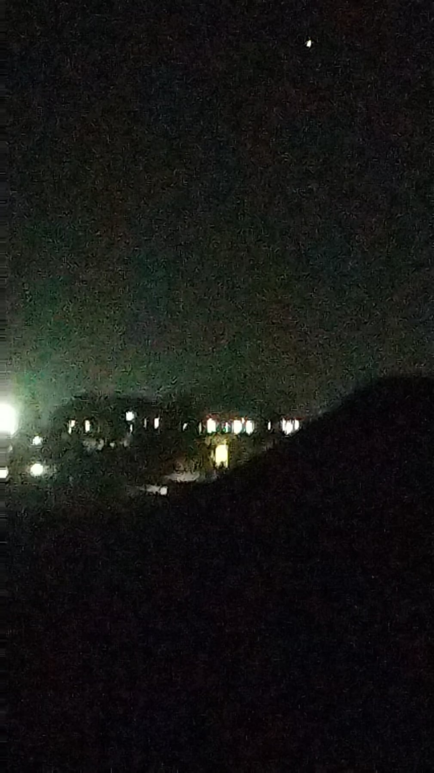 Saw an object flying strangely