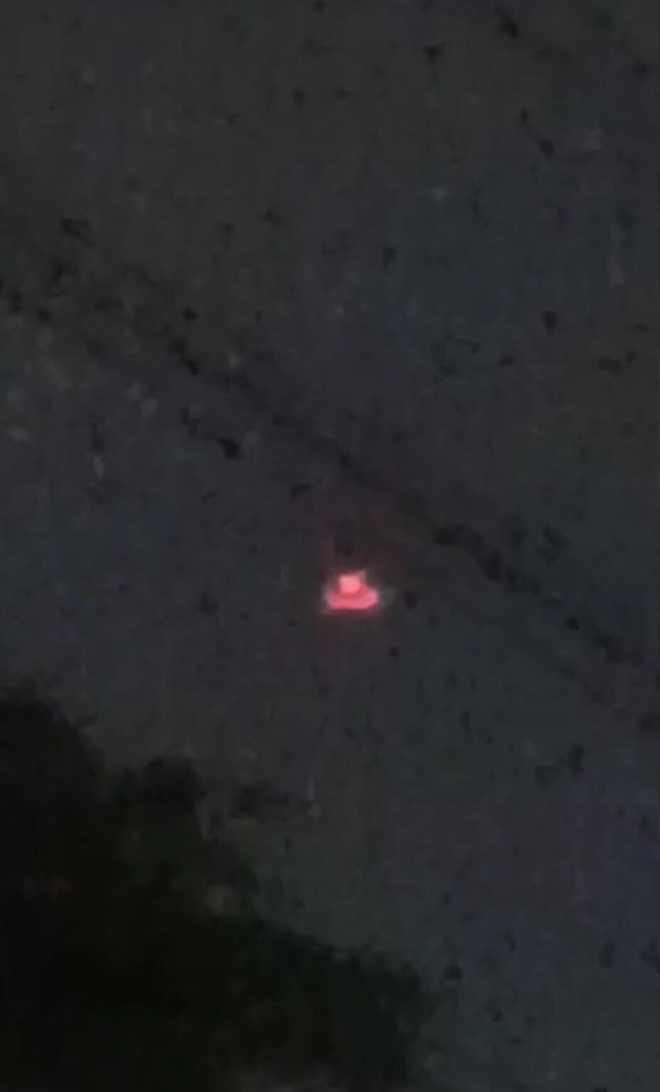 The video is on my profile; you can only post images here.