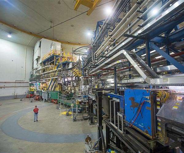 Hydrogen nuclei experiment sharpens view of quarks inside matter