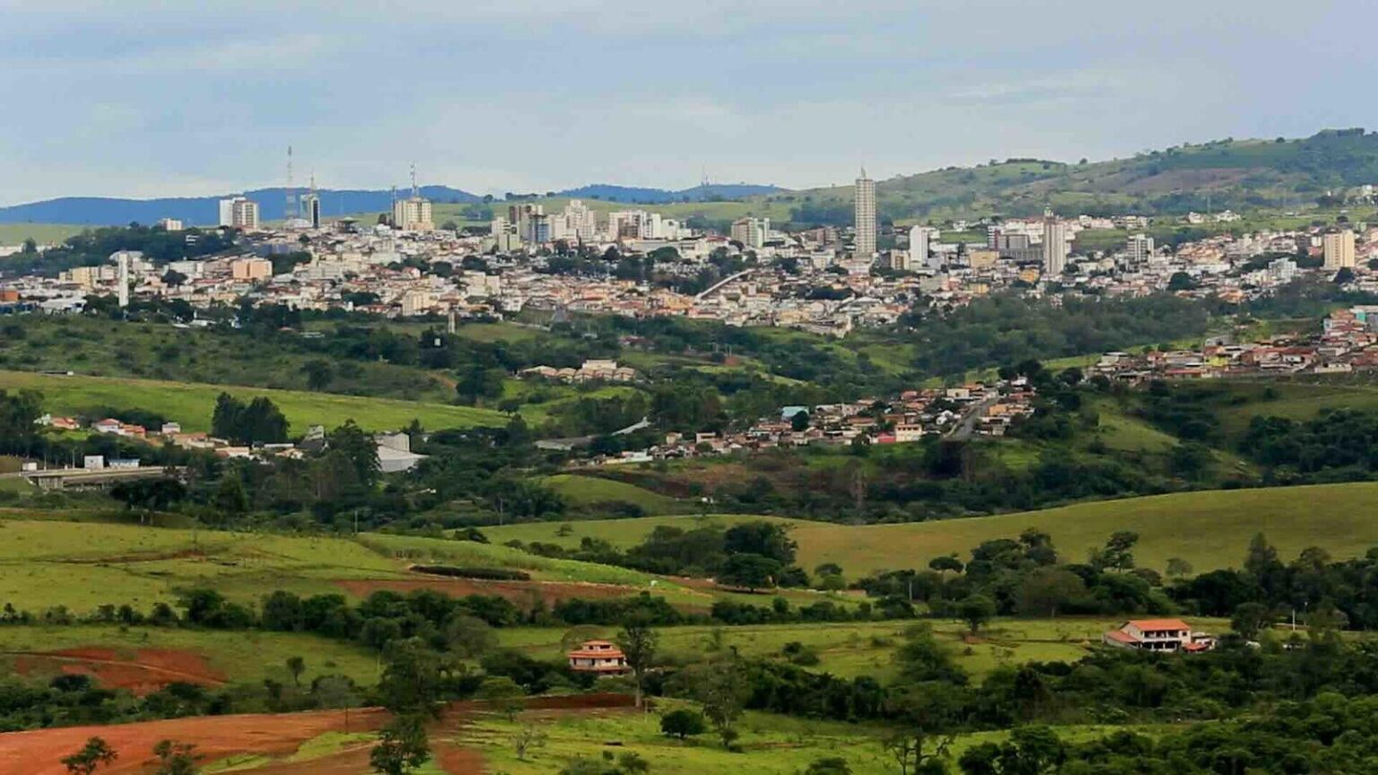 The Debrief: Landmark Brazilian UFO Case Reaches Capitol Hill as Varginha Incident Turns 30; written by Leslie Kean and Ralph Blumenthal