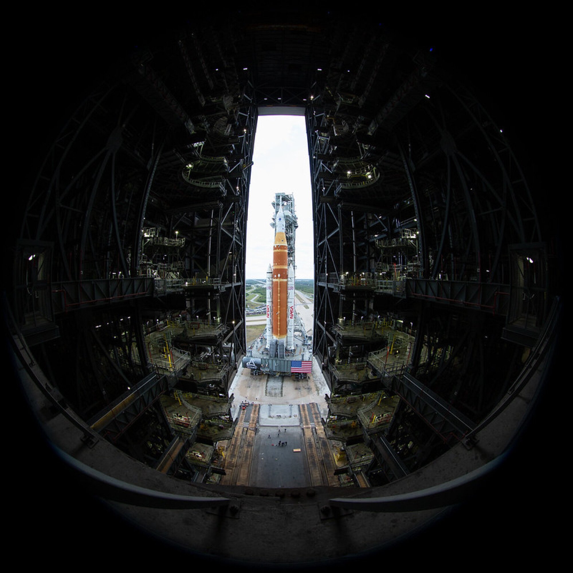 Artemis 2 SLS rocket emerging from the Vehicle Assembly Building on Jan. 17, 2026
