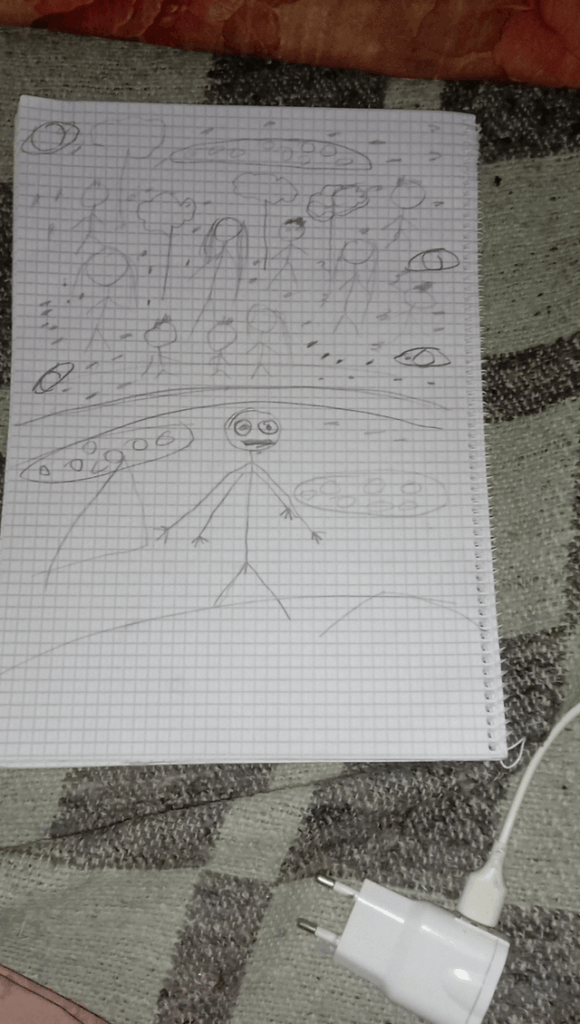 Sighting of Large Grey Cylindrical Craft in Kelaat M'Gouna, Morocco - Jan 24, 2026