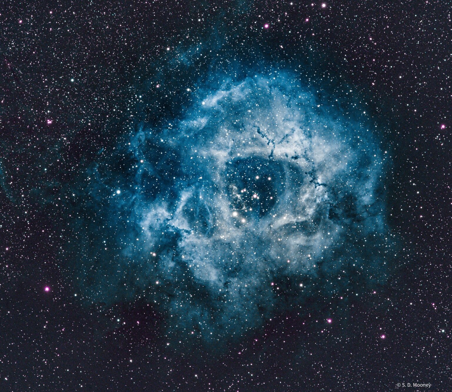 I tried to make a OHS color palette of the Rosette Nebula with PixInsight and an OSC image