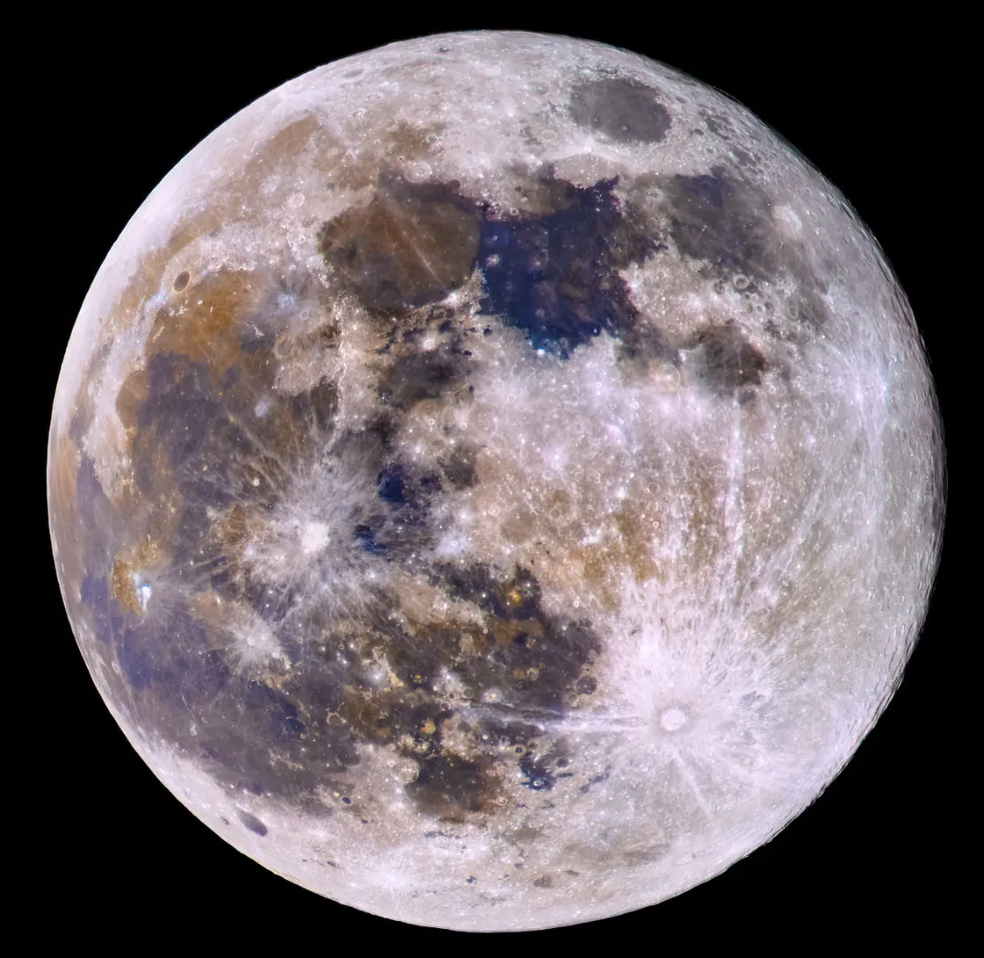 We always see the same side of the Moon because it is tidally locked with our planet. Some exoplanets are tidally locked with their host star. Credit: Dawid Glawdzin