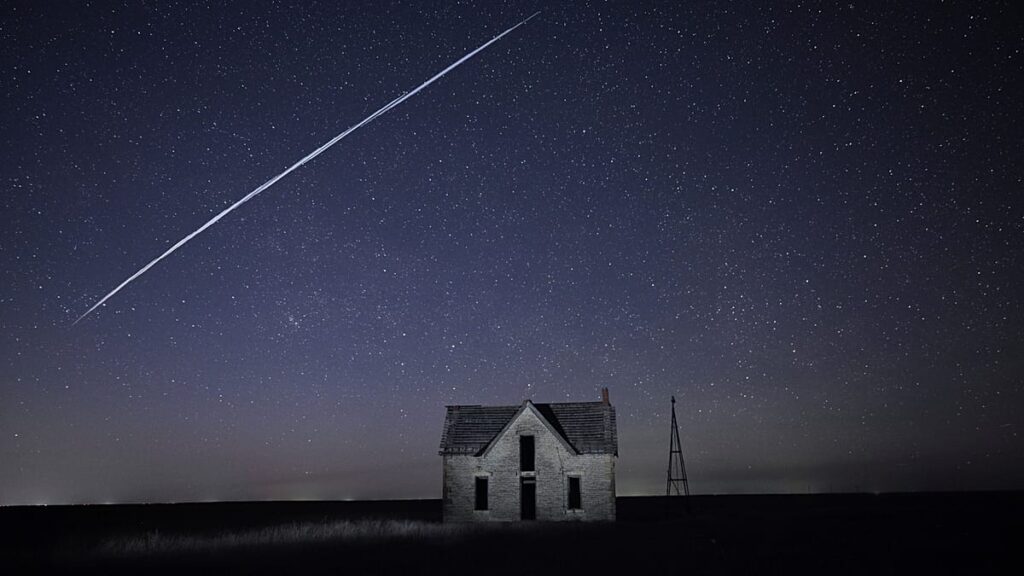 A second home in space? This planet is amazingly similar to Earth