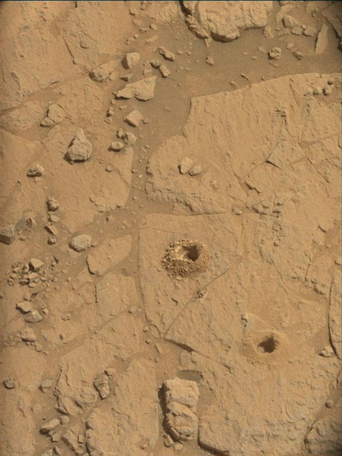 Curiosity Blog, Sols 4798-4803: Back for More Science