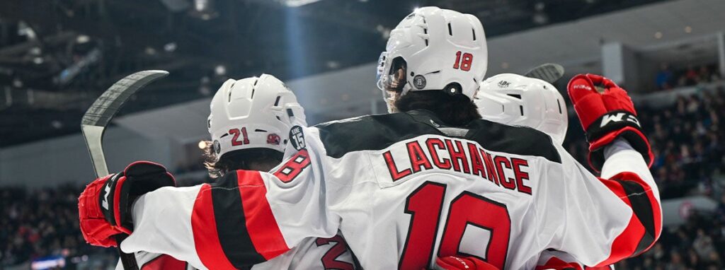 COMETS PUT UP SEVEN IN ROCHESTER