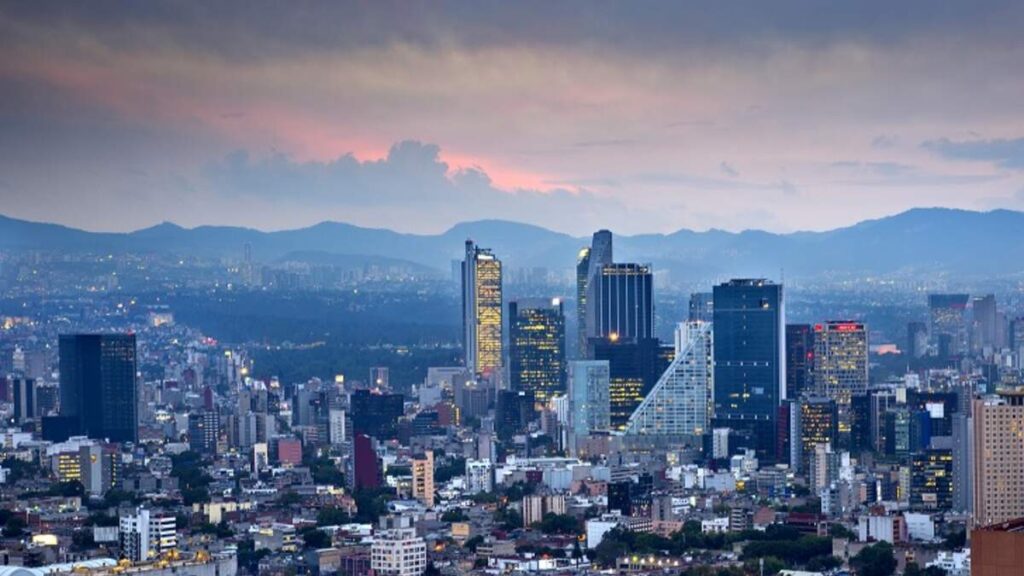 Watch: Webcam Films Odd UFO Over Mexico City | WVOC Watch: Webcam Films Odd UFO Over Mexico City