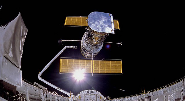 The Gestation of the Hubble The Gestation of the Hubble