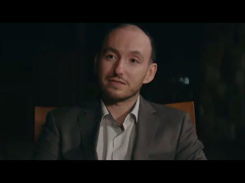 Ross said Jordan from Skywatchers was with him at Esalen. Remember when Jordan detailed his Government MIB Crystal Ball NHI Summoning, 🔮 “Something was inside the crystal ball moving”. I was instructed to look inside and “It picks who It likes” I was terrified…(I bet this entity goes into AI robot!)