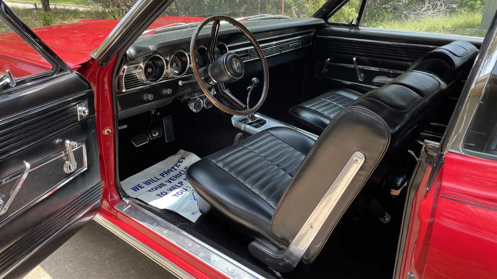 1967_mercury_comet_cyclone_gt_r-code_interior