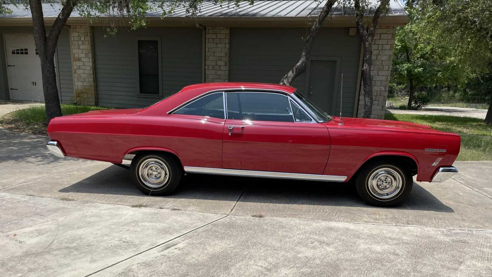 1967_mercury_comet_cyclone_gt_r-code_side
