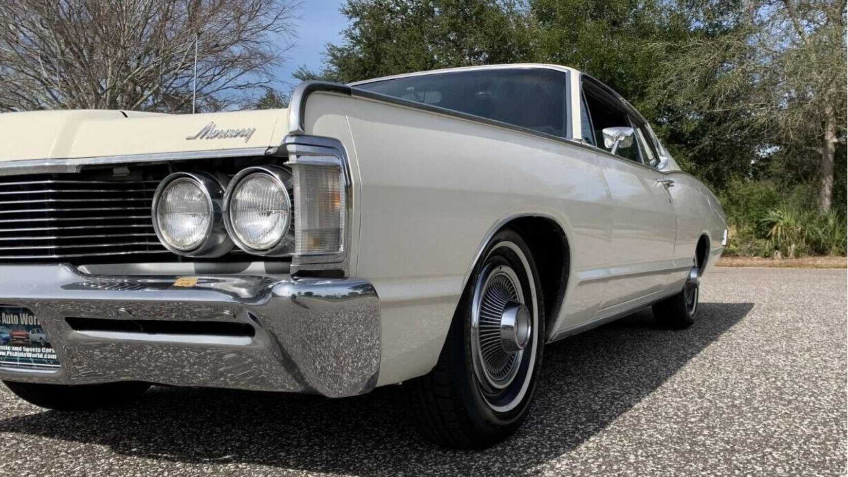 1968 mercury monterey front close up tan