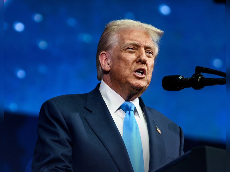 Trump accuses Obama of leaking classified information over alien Trump accuses Obama of leaking classified information over alien