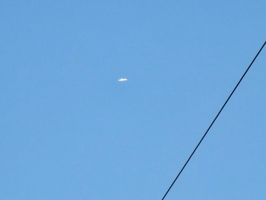 I found this sighting on NUFORC and thought it was interesting.