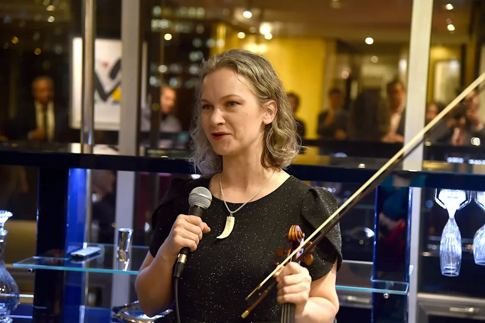 The renowned violinist Hilary Hahn has joined the boycott of the Kennedy Center. / Patrick McMullan/Getty Images