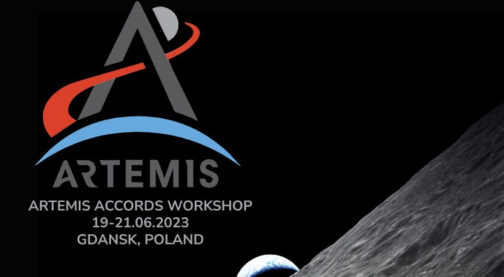Artemis II Moon flyby is high-risk test, but crew is ready, Polish ESA doctor says Image: