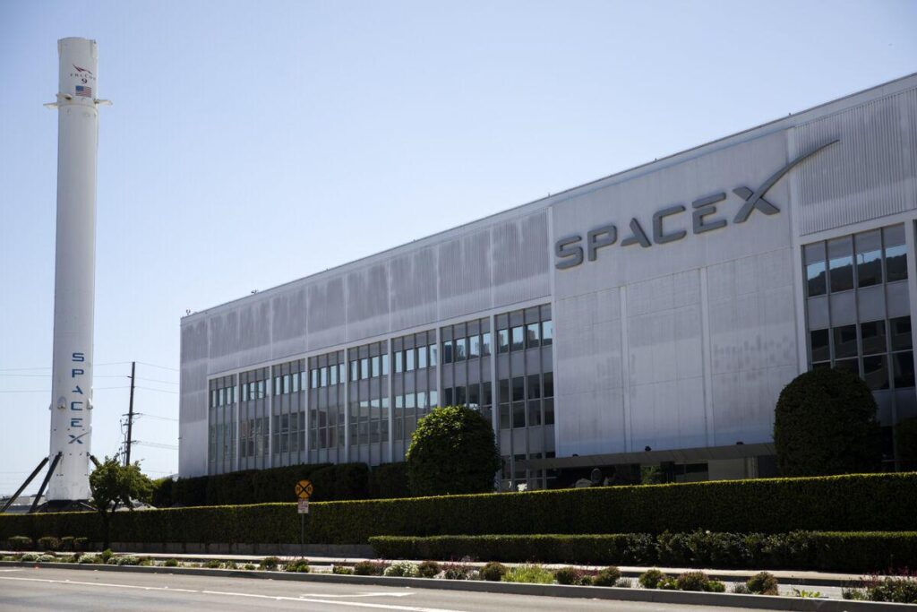 Epstein Sought to Bring Entourage of Women on 2013 SpaceX Visit