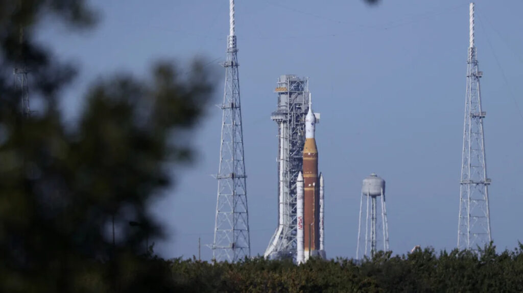 NASA’s Next Manned Moon Rocket May Have One Major, Dangerous Flaw Yahoo news home