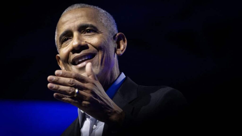 Obama says aliens exist, but denies US has them in Nevada's Area 51 – Firstpost