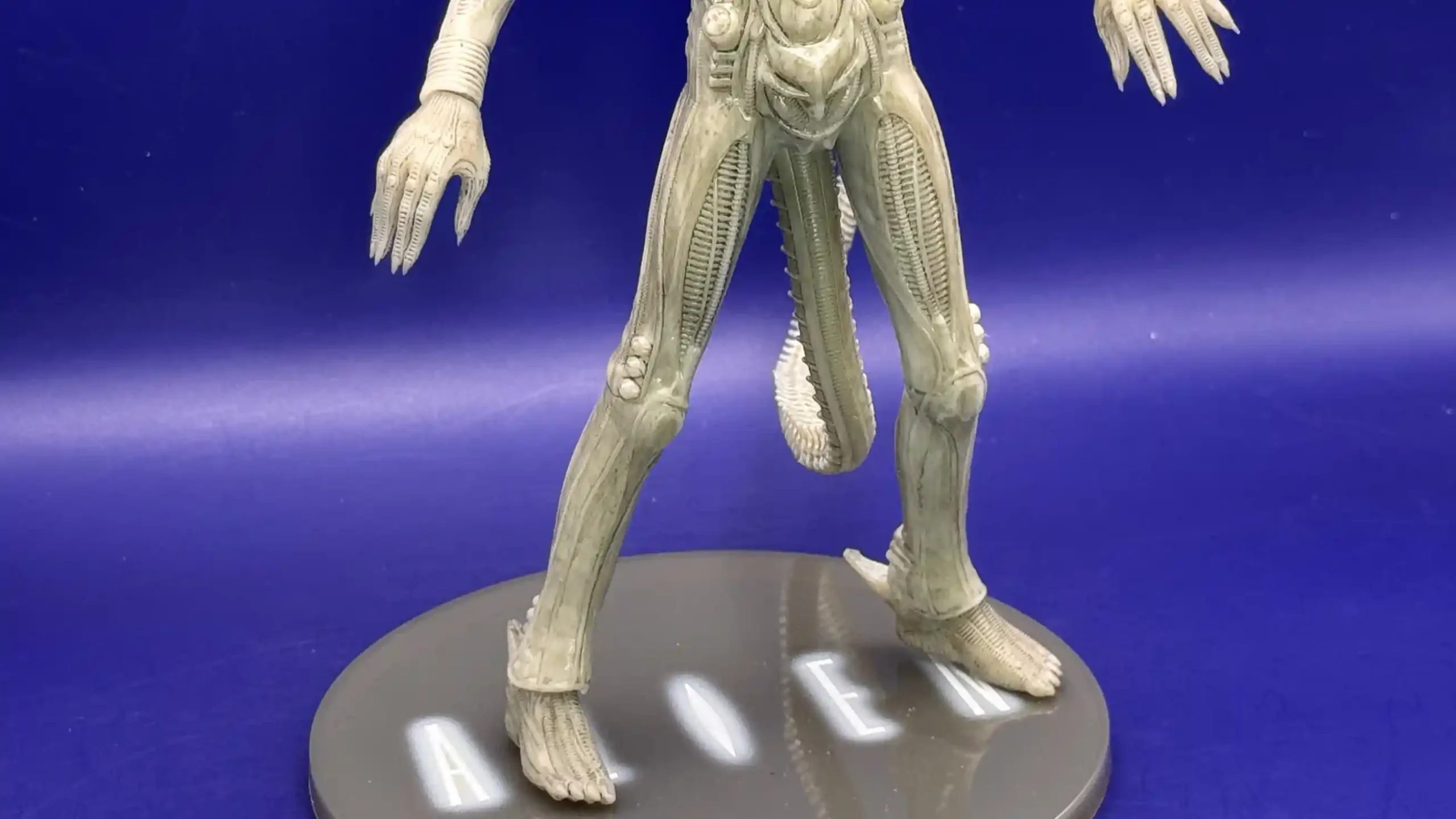 Alien Xenomorph Twelfth Scale Concept Edition Exclusive Figure Review14