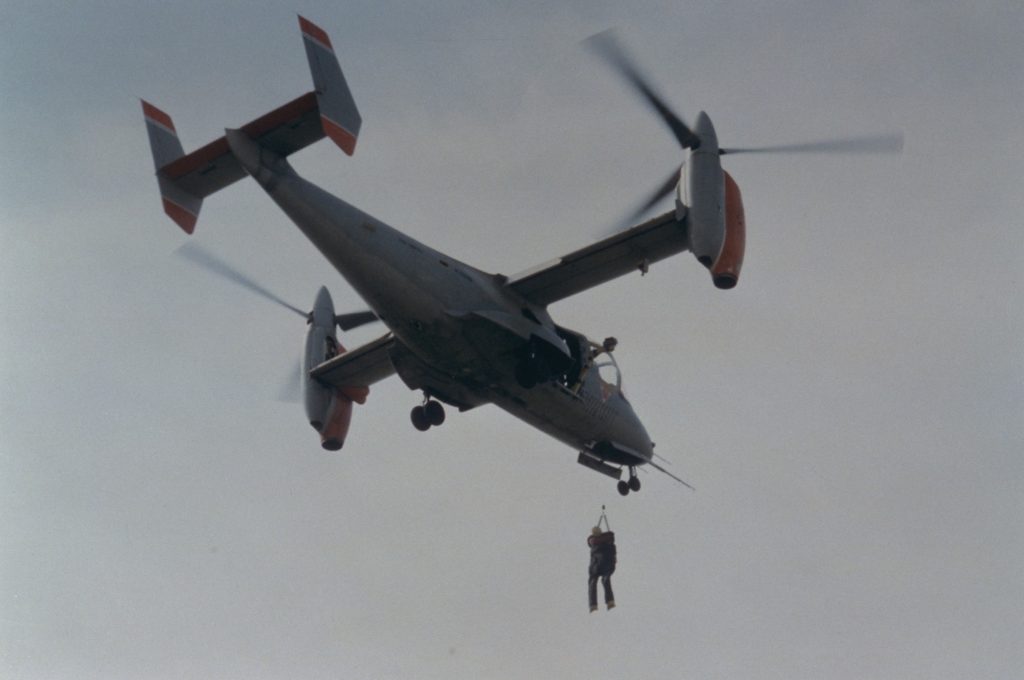 Bell XV 15 BAT LHX in flight AC84 0382 2