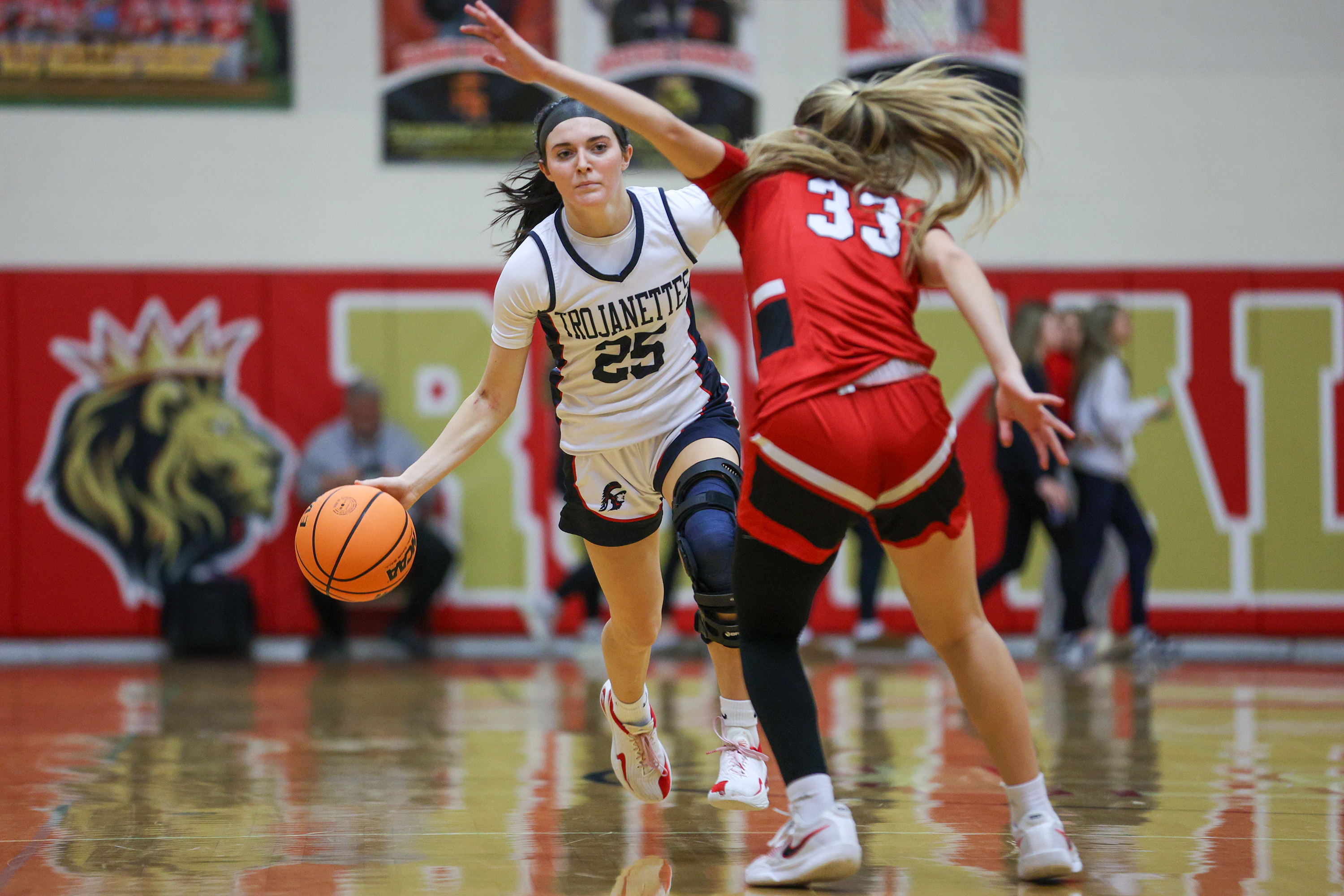 Nanticoke Area’s Nevaeh Baran (25) drives to the basket during...