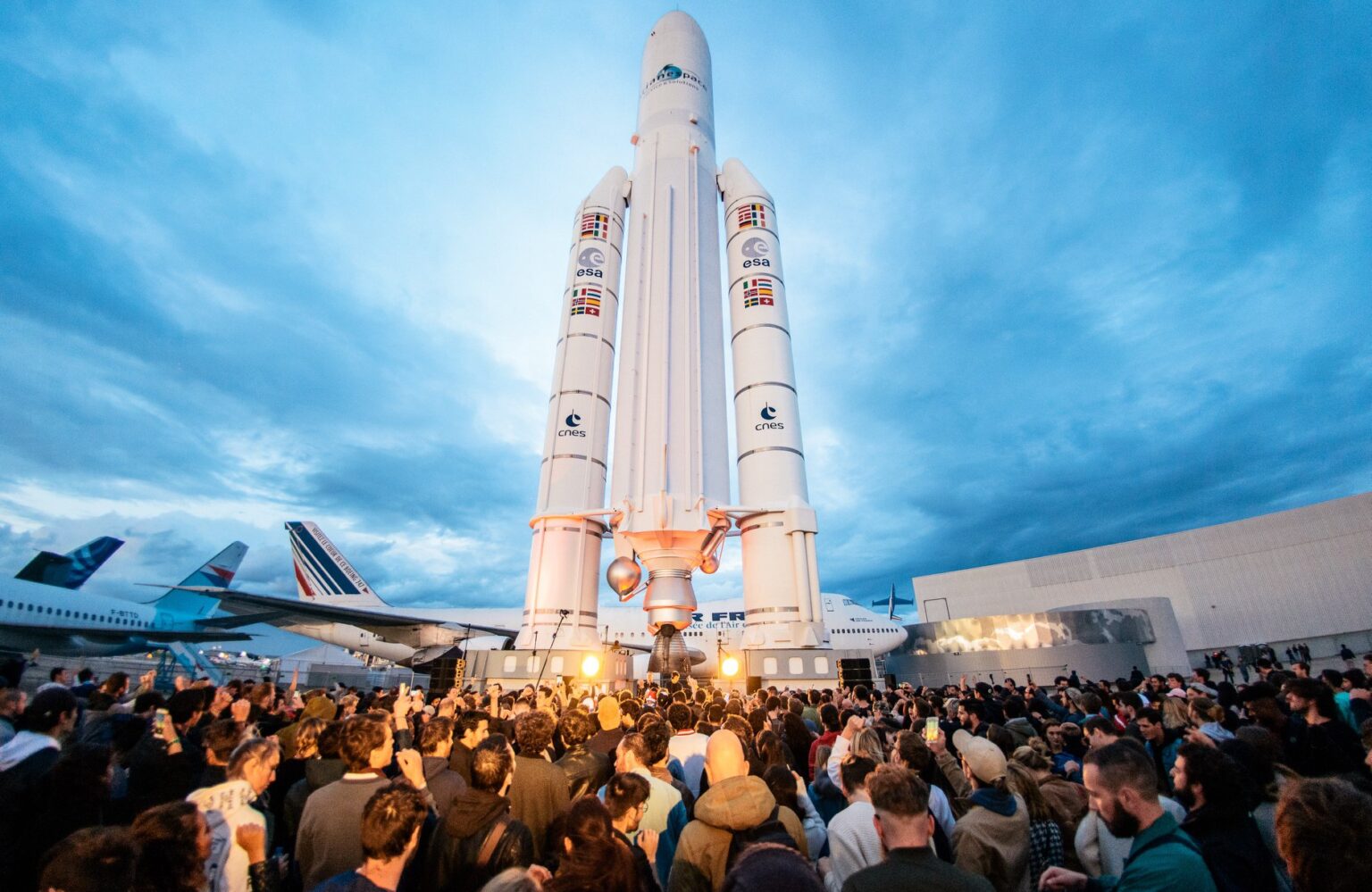 Cercle Festival To Collab With European Space Agency On “Space Dome” Cercle Festival To Collab With European Space Agency On "Space Dome"