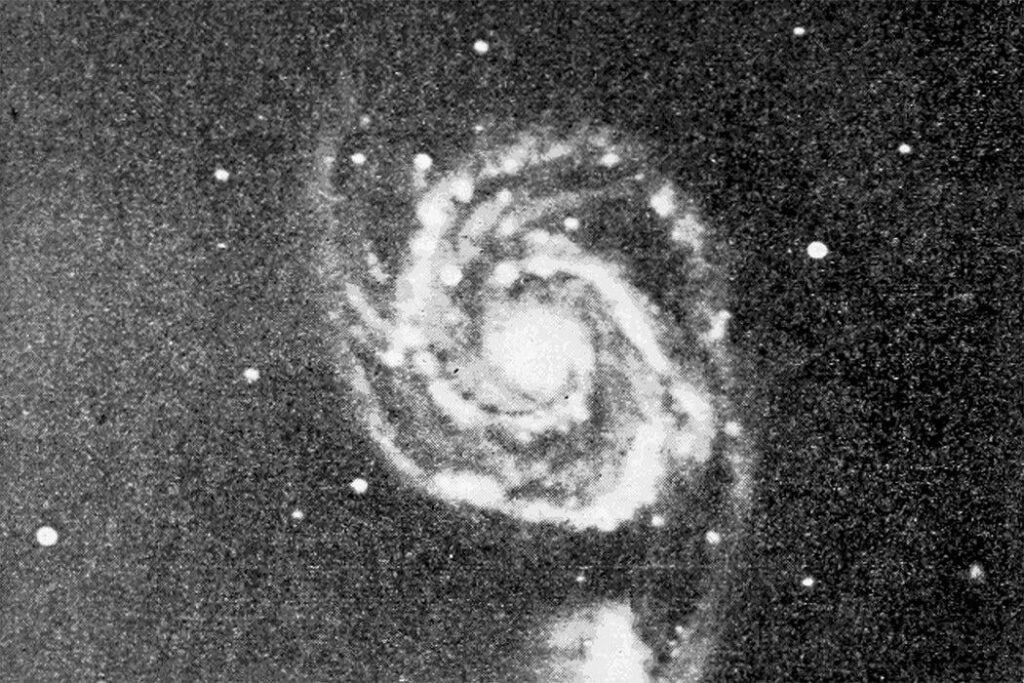 The Hidden Aesthetics of Early Astrophotography