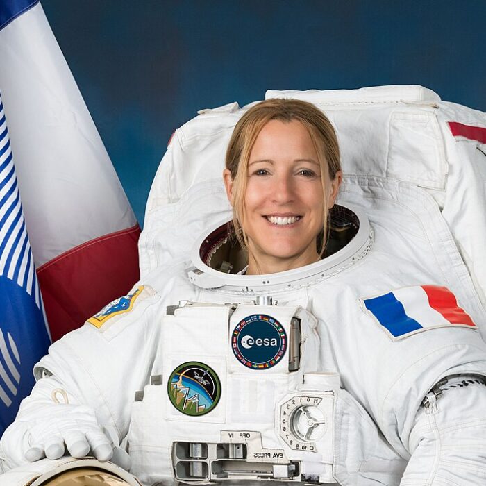 [Luxus Magazine] Sophie Adenot, the French woman in the conquest of space