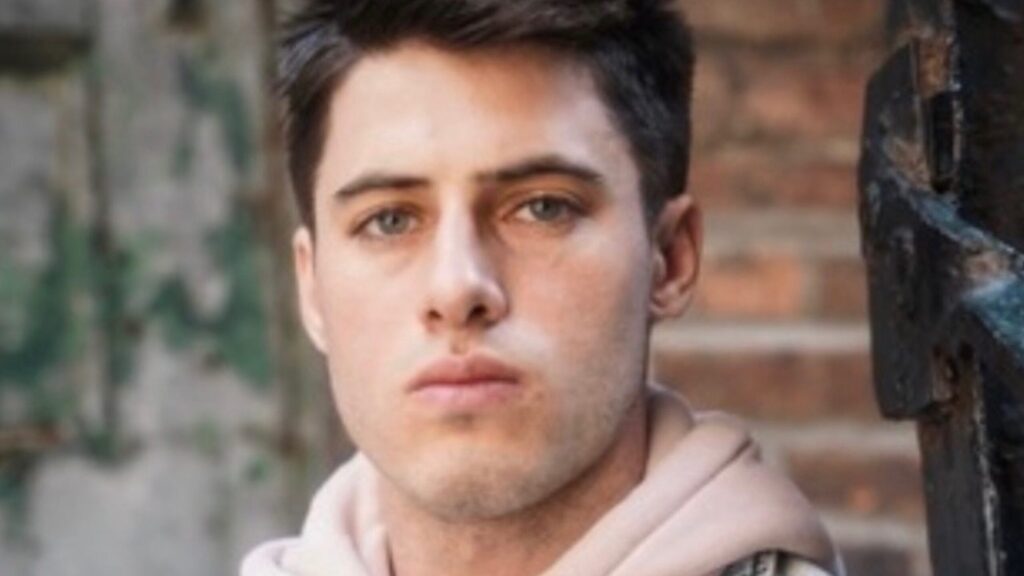 Veni - From A Keyboard Moment To A Calling