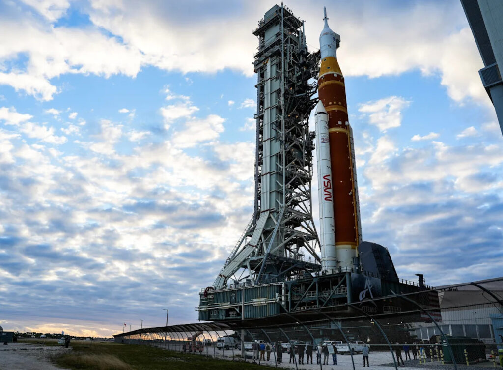 NASA’s Artemis moon mission is in trouble again. Here’s what we know Yahoo news home