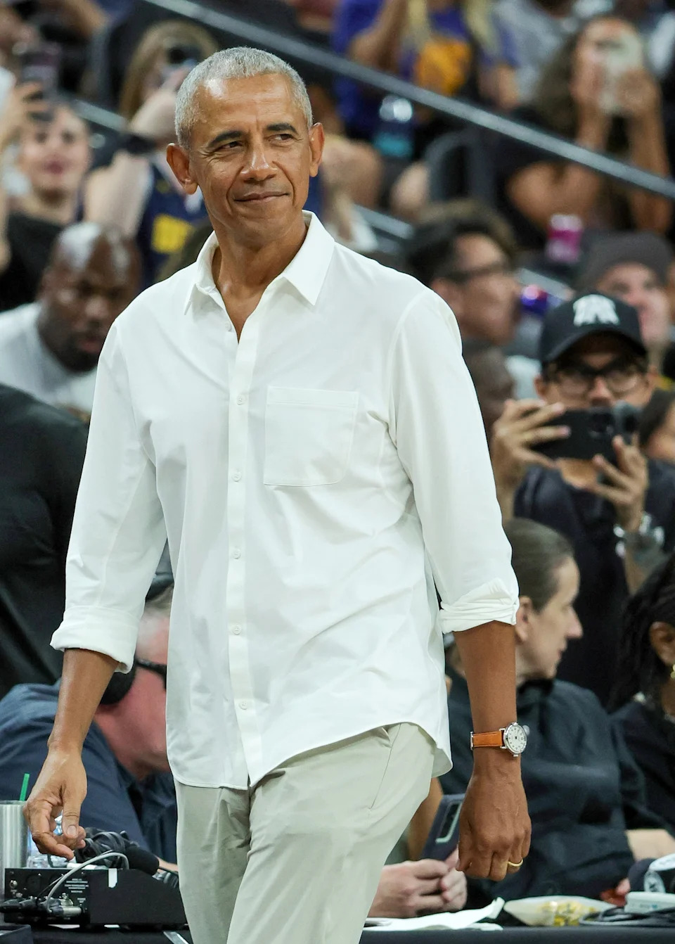 GettyImages-2161657755 barack obama says aliens are real