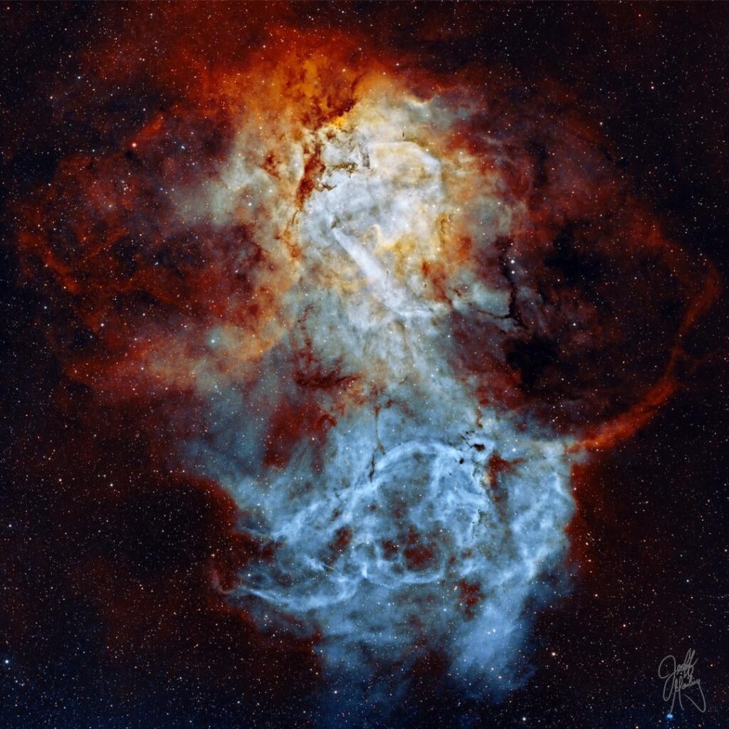 Lion Nebula (Sh2-132)