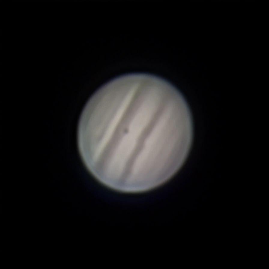 Jupiter through my 8" dobson in a bortle 4 zone