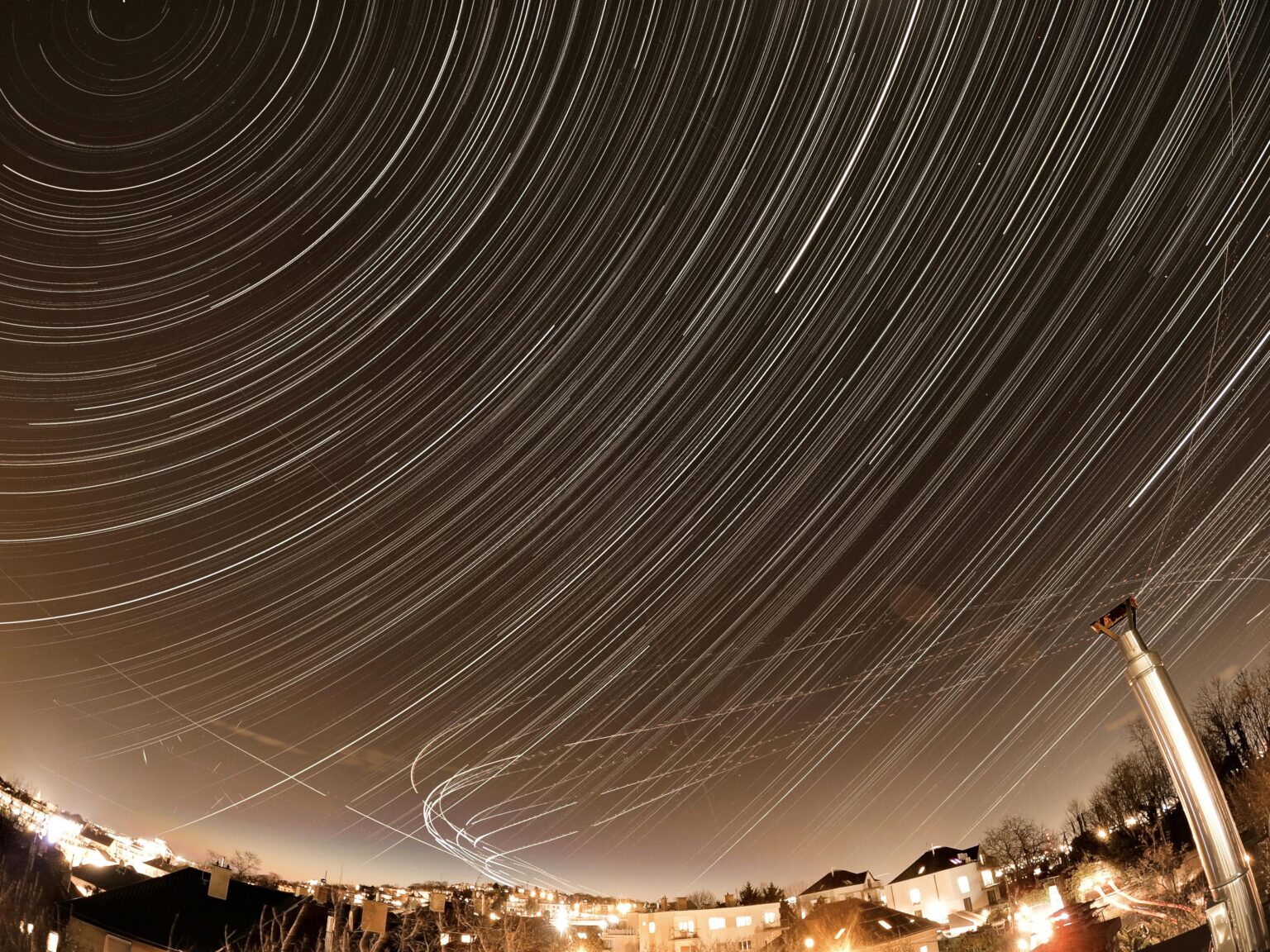 1111* 30 sec star trail from the middle of Budapest
