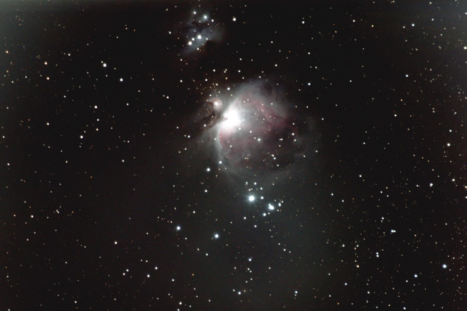 M42 – Orion Nebula | Nikon D750 + 55–300mm | 61×45s | Star Adventurer 2i M42 – Orion Nebula | Nikon D750 + 55–300mm | 61×45s | Star Adventurer 2i
