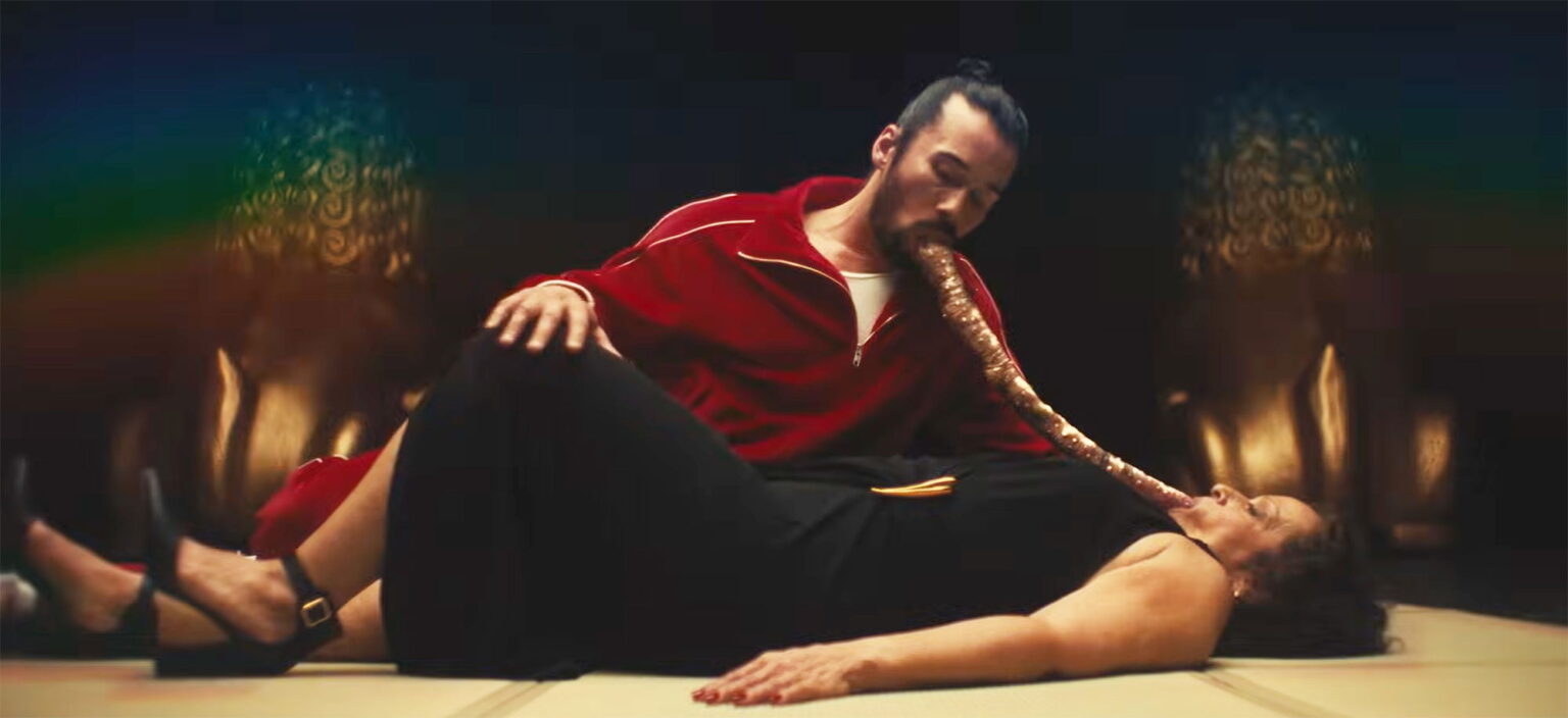 Kooky Alien Tentacle Indie Sci-Fi ‘Touch Me’ Trailer – Lou Taylor Pucci Kooky Alien Tentacle Indie Sci-Fi 'Touch Me' Trailer - Lou Taylor Pucci