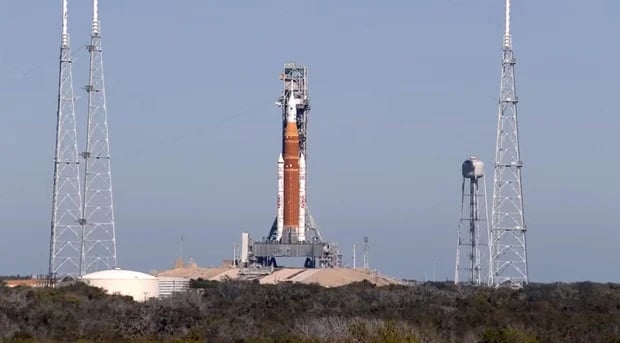 NASA fuels Artemis II moon rocket in test to clear the way for Super Bowl Sunday launch NASA fuels Artemis II moon rocket in test to clear the way for Super Bowl Sunday launch