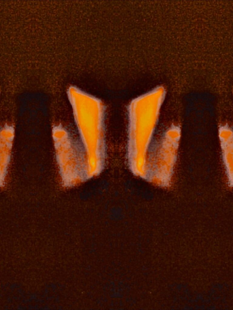 НЛО на связи