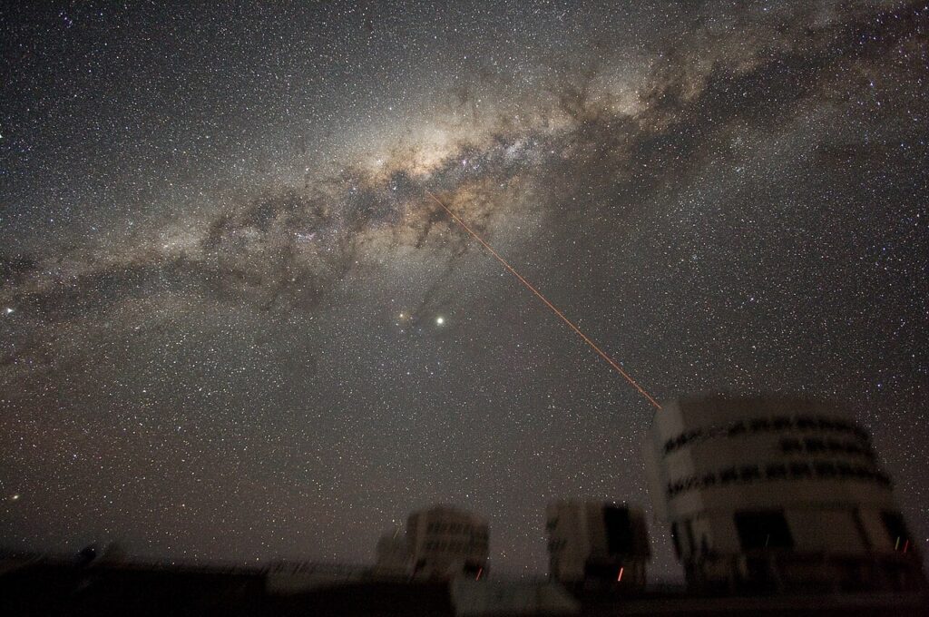 The stars of the Milky Way captured above Paranal, Chile on 21 July 2007, taken by ESO astronomer Yuri Beletsky (Credit : ESO/Y. Beletsky)