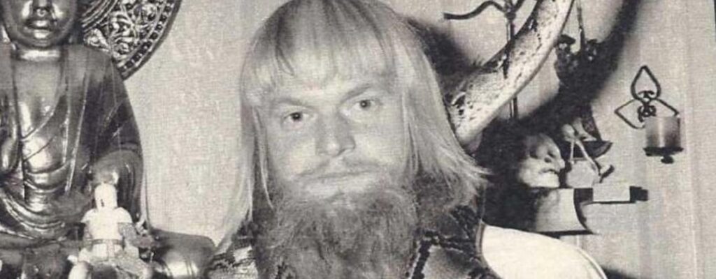 Long and in depth article about 1960's-1970'era Danish UFO contactee Prophet Olsen, and his movement the Grand Lodge of the Star in the North.