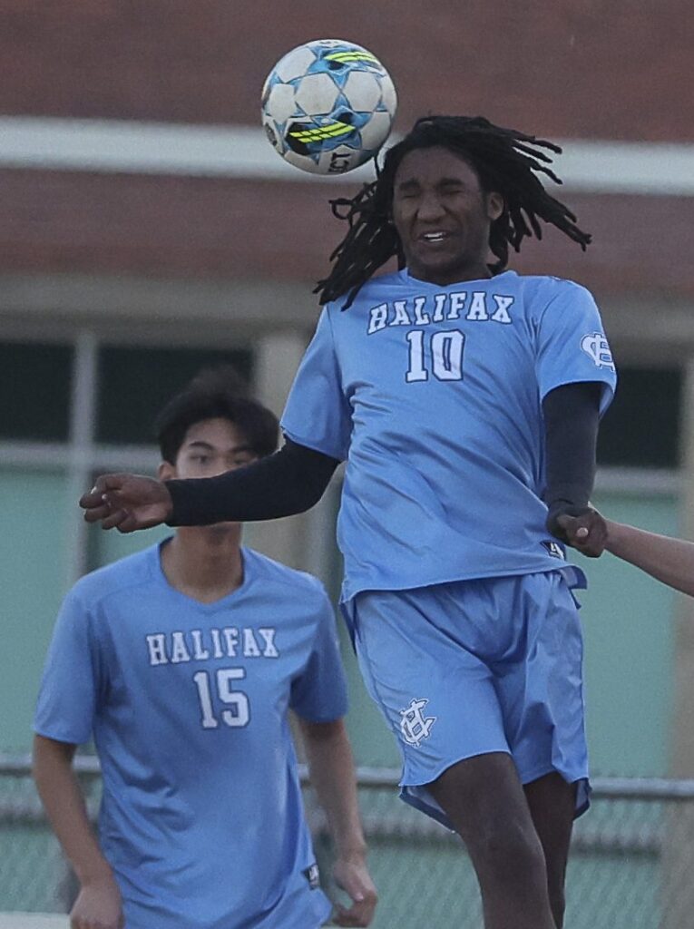 Comet varsity boys soccer scrimmages Appomattox