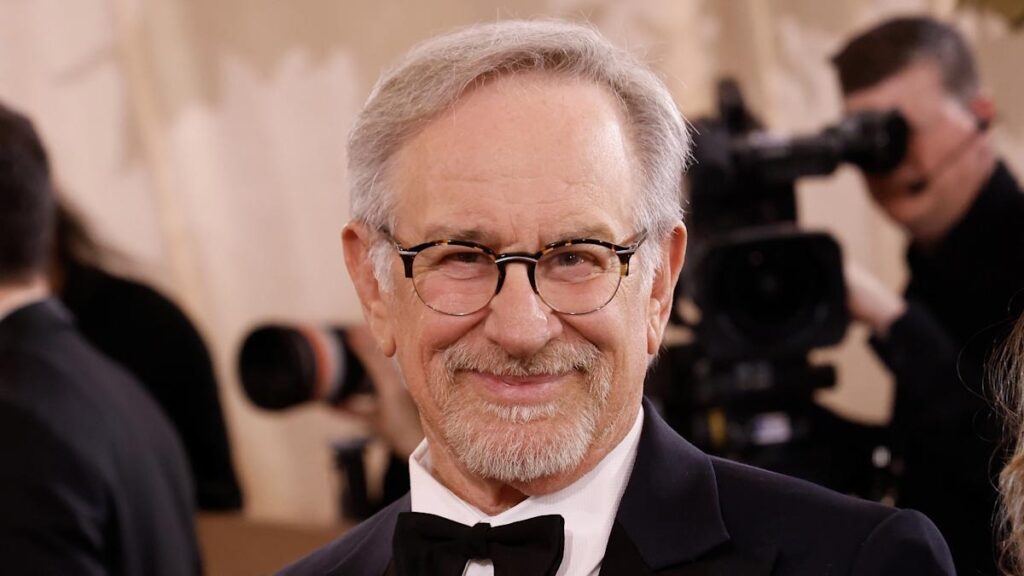 Steven Spielberg says Barack Obama’s alien comments are ‘so great for ‘Disclosure Day” Mashable