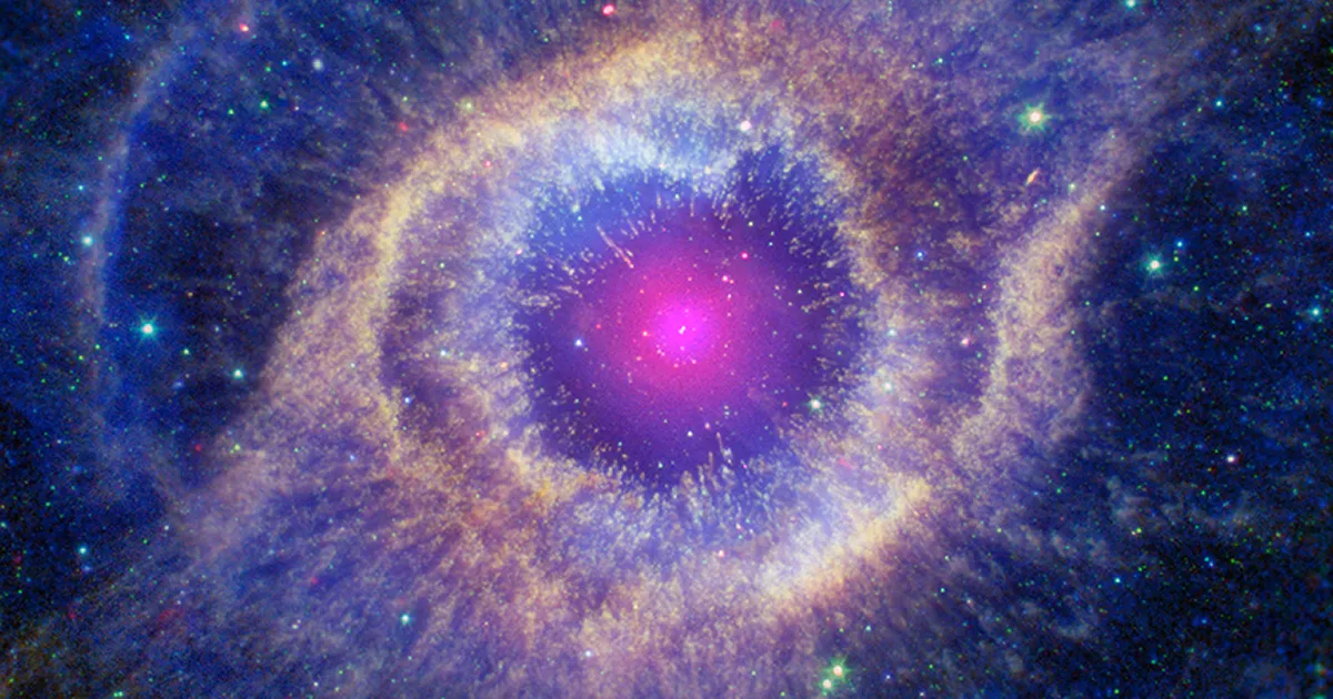 The Helix Nebula makes our list of the scariest things in space. Credit: X-ray: NASA/CXC; Optical: NASA/STScI.