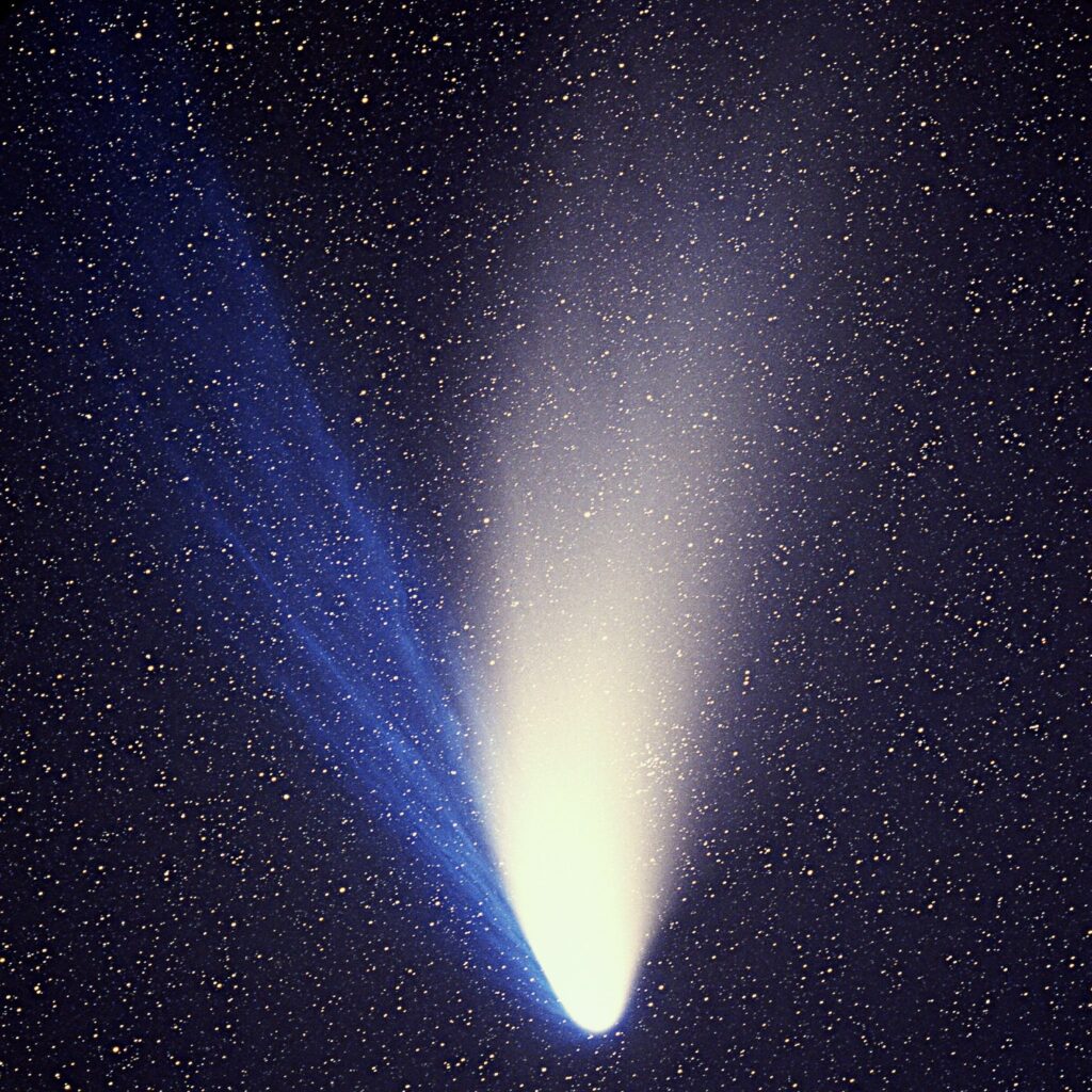 March 22, 1997: Comet Hale-Bopp peaks